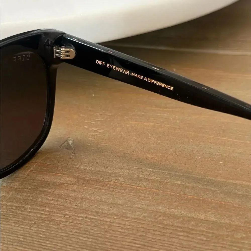 Diff Sunglasses  - Picture 8 of 9